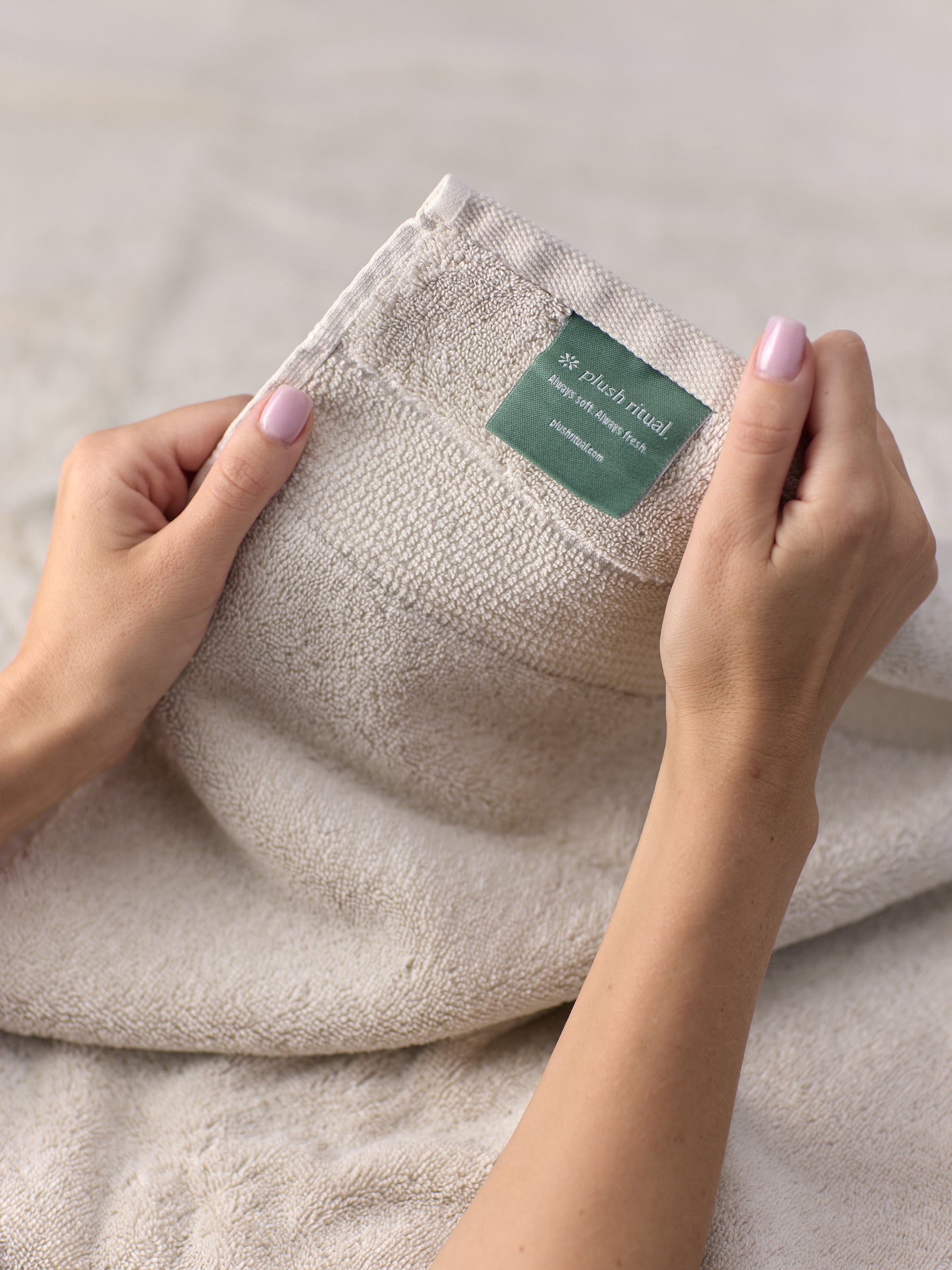 Hand Towels | Ultra Plush